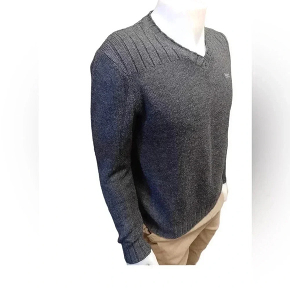 Levi’s Wool Blend Grey Pullover  Knit Sweater V Neck Size Large - Picture 4 of 11
